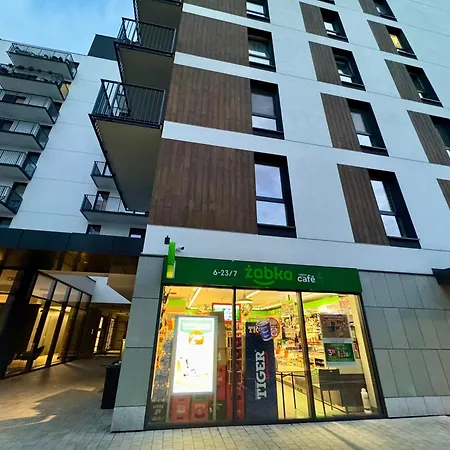 K22 Domaniewska Chopin Airport Warschau