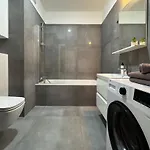 아파트 K22 Domaniewska Chopin Airport 바르샤바